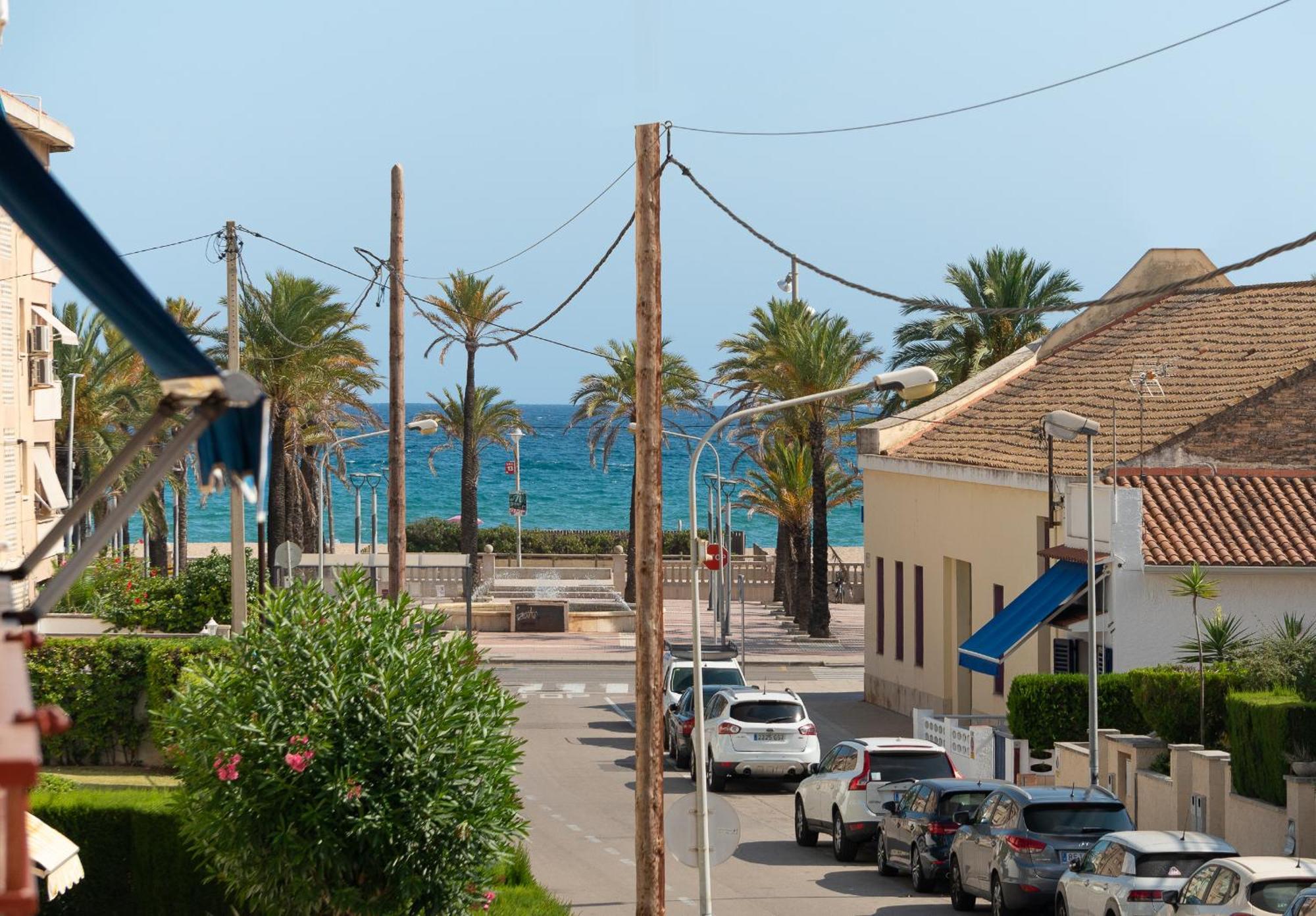 Beach Flat With Terrace Sant Salvador Exterior photo